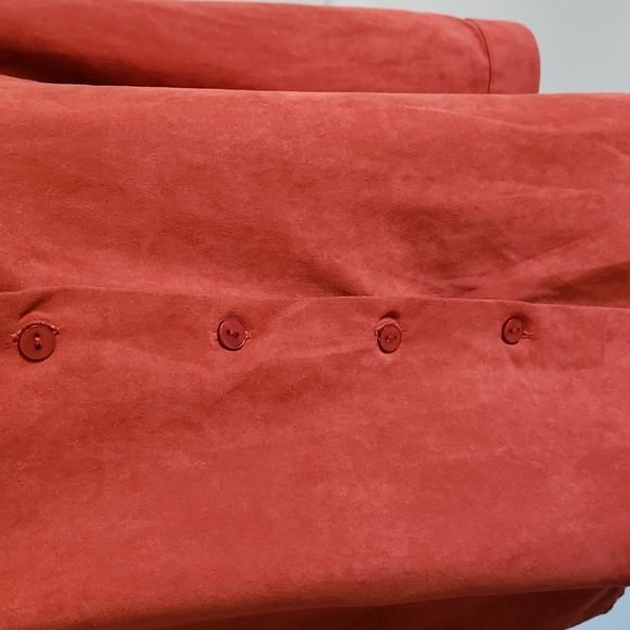 L.L. Bean Rust Orange Supersoft Button Down, XL - Picture 4 of 11